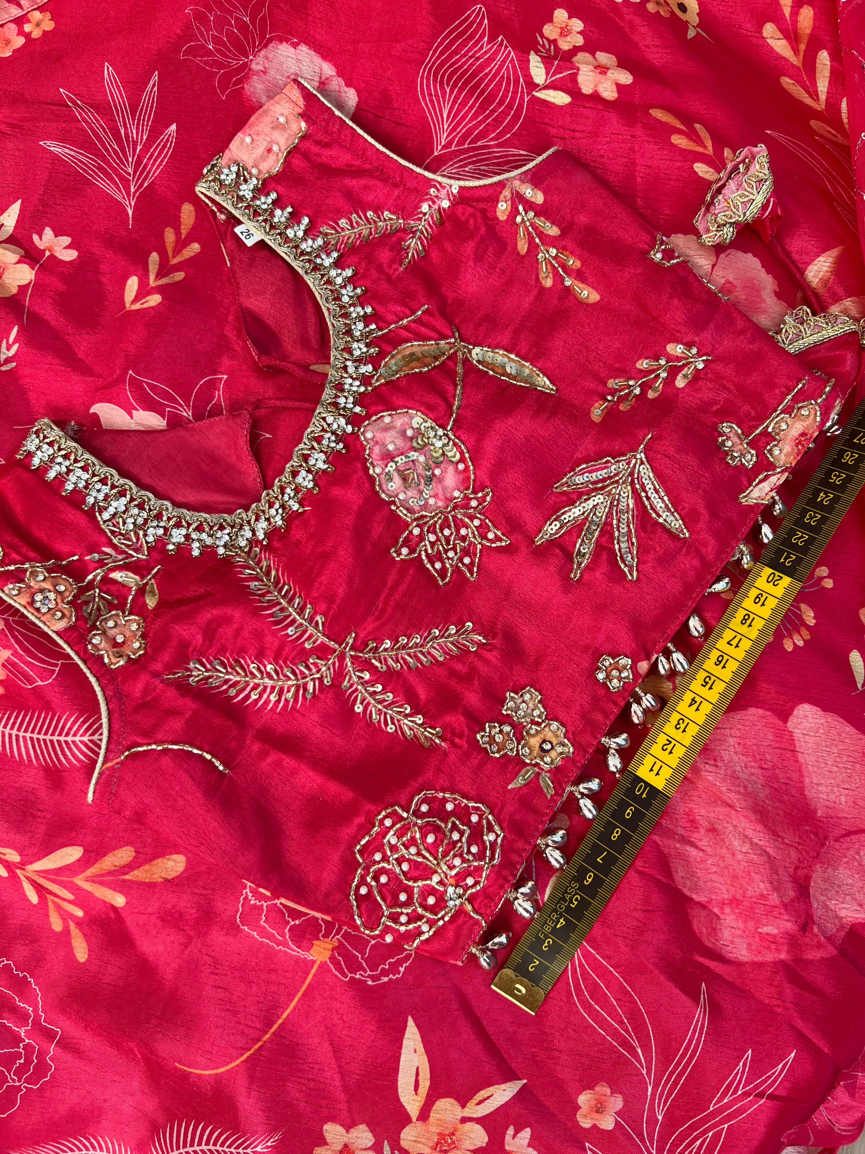 Kinder-Lehenga mit Blumenmuster - Rani Pink