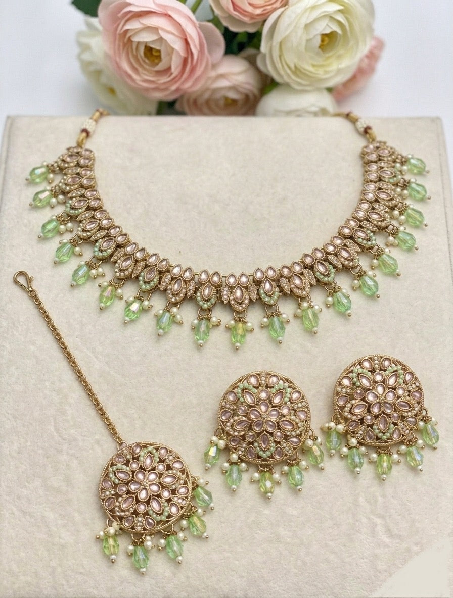 Schmuckset – Harit Ratna