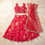 Kinder-Lehenga mit Blumenmuster - Rani Pink