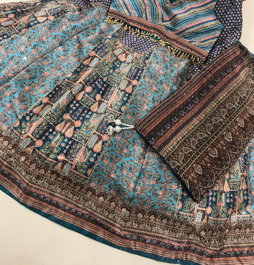 Lehenga – leicht blau-braun