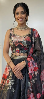 Blumen-Lehenga – Royaler Korsett-Stil